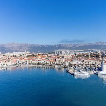 Appartement Apartman Lukiana*** Split