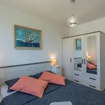 Apartman Lukiana*** Апартаменты