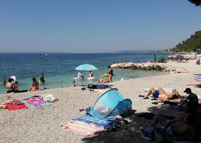 Apartman Lukiana*** *