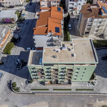 Appartement Apartman Lukiana*** Split